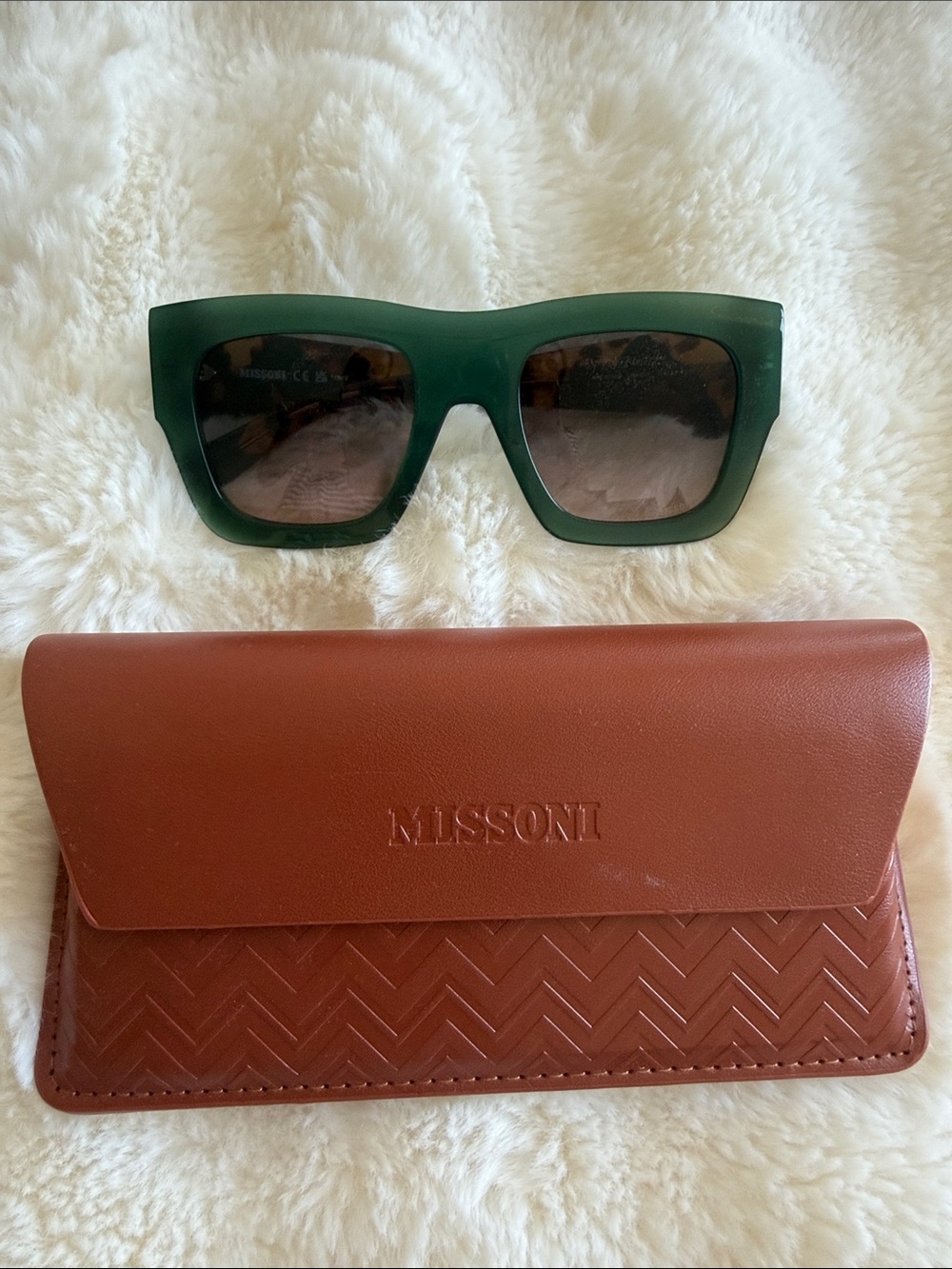 Missoni Green Oversized Square Sunglasses with Brown Case